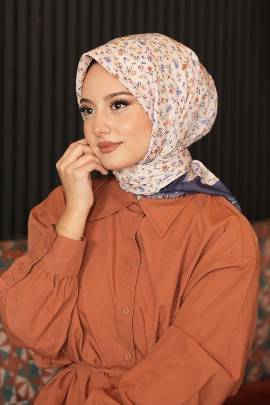 Mini Çiçek Desen İndigo Pamuk Eşarp - Afvente