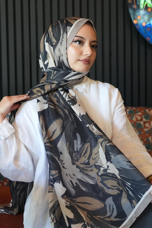 Zambak Çiçek Desen Siyah Soft Pamuk Şal - 2